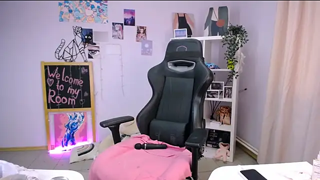 MelissaLovvv online show from 11, 3, 2025