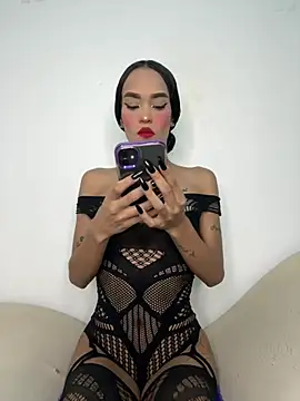 Exotic girl666 online show from 13, 6, 2026