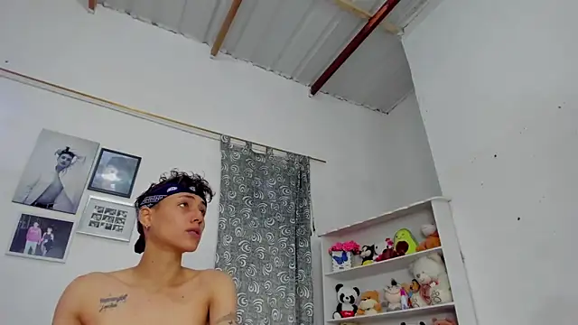 megan 100 online show from 18, 2, 2026