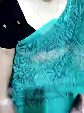 Snapshot of aliseanu chatting on 16, 1, 2025 aliseanu online show from 16, 1, 2025