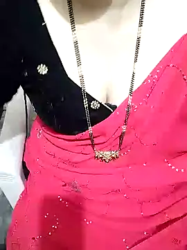 Snapshot of aliseanu chatting on 4, 2, 2025 aliseanu online show from 4, 2, 2025