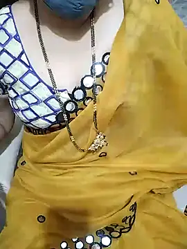 Snapshot of aliseanu chatting on 7, 2, 2025 aliseanu online show from 7, 2, 2025