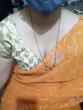 Snapshot of aliseanu chatting on 16, 2, 2025 aliseanu online show from 16, 2, 2025