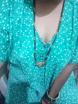 Snapshot of aliseanu chatting on 29, 9, 2025 aliseanu online show from 29, 9, 2025