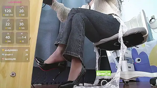 CN-Doudou online show from 15, 3, 2025