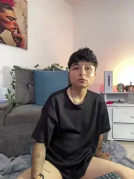 Snapshot of ZuryRamirez_ chatting on 5, 2, 2025 ZuryRamirez  online show from 5, 2, 2025