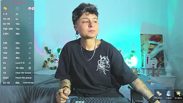 Snapshot of ZuryRamirez_ chatting on 8, 3, 2025 ZuryRamirez  online show from 8, 3, 2025