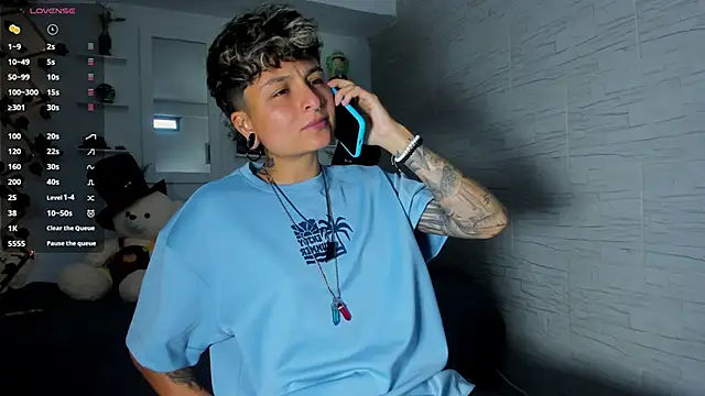 Snapshot of ZuryRamirez_ chatting on 13, 9, 2025 ZuryRamirez  online show from 13, 9, 2025