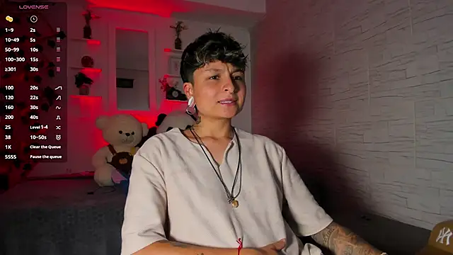 Snapshot of ZuryRamirez_ chatting on 17, 9, 2025 ZuryRamirez  online show from 17, 9, 2025