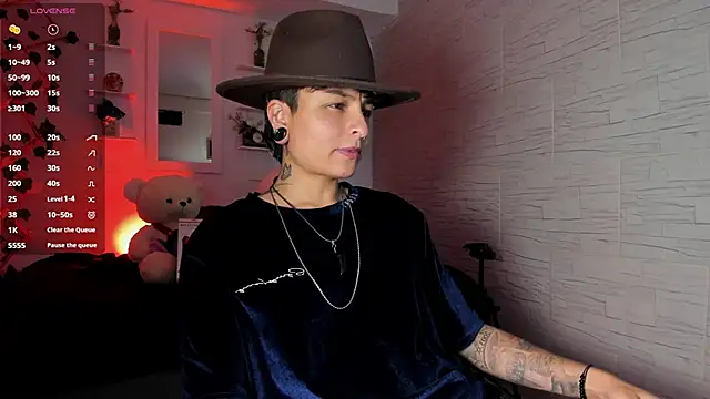 Snapshot of ZuryRamirez_ chatting on 30, 9, 2025 ZuryRamirez  online show from 30, 9, 2025