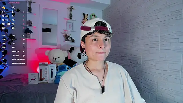 Snapshot of ZuryRamirez_ chatting on 5, 10, 2025 ZuryRamirez  online show from 5, 10, 2025