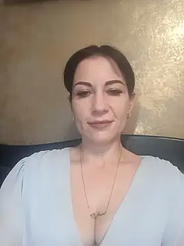 FireLily332 online show from 20, 1, 2025