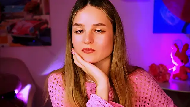 Snapshot of DeboraLarson chatting on 25, 1, 2025 DeboraLarson online show from 25, 1, 2025