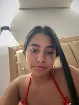 Snapshot of darsha_90 chatting on 14, 1, 2025 darsha 90 online show from 14, 1, 2025