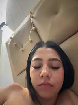 Snapshot of darsha_90 chatting on 17, 1, 2025 darsha 90 online show from 17, 1, 2025