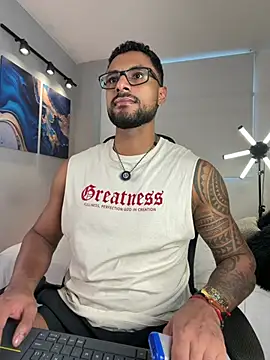 LiamGarcia1 online show from 22, 5, 2026