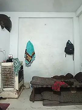 pintuS40 online show from 18, 9, 2025