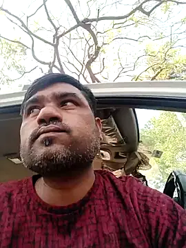 pintuS40 online show from 15, 4, 2026