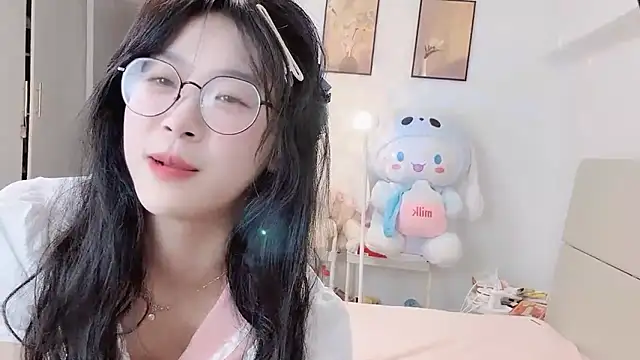 Luminous163 online show from 7, 11, 2025