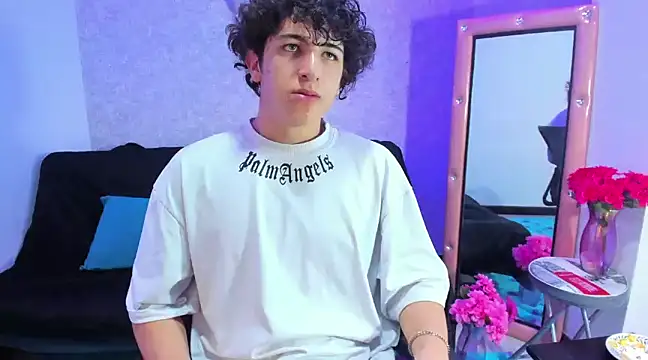 Kerverr  online show from 2, 12, 2024