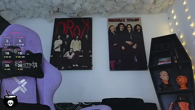 Melanie Nyx online show from 11, 3, 2025