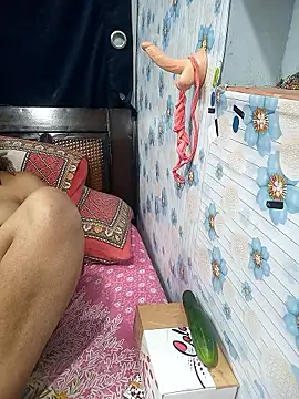 Snapshot of tina8th chatting on 14, 1, 2026 tina8th online show from 14, 1, 2026