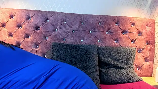 NahomiFireSex online show from 28, 2, 2026