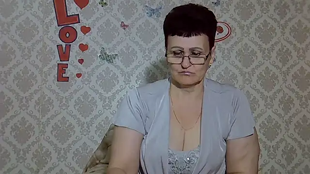 PaulaGolden online show from 10, 9, 2025