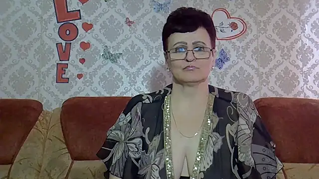 PaulaGolden online show from 2, 11, 2025