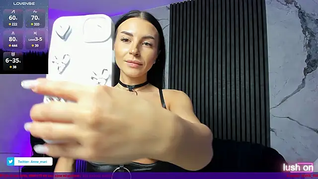 Snapshot of Just_Mira_ chatting on 1, 3, 2025 Just Mira online show from 1, 3, 2025