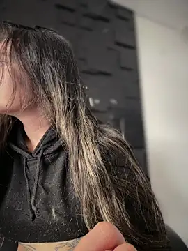 Sophie LS online show from 13, 4, 2026