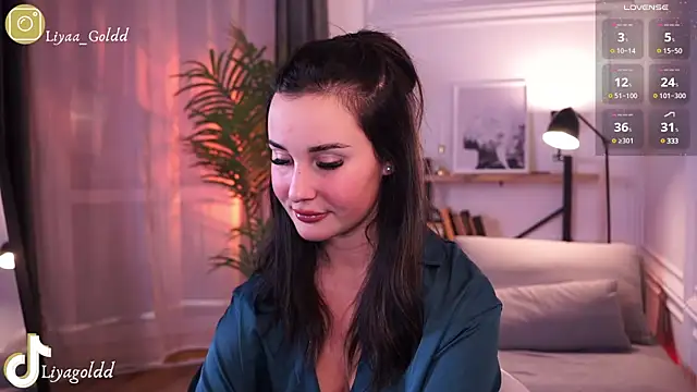 Snapshot of Liya_Gold_ chatting on 20, 12, 2024 Liya Gold online show from 20, 12, 2024