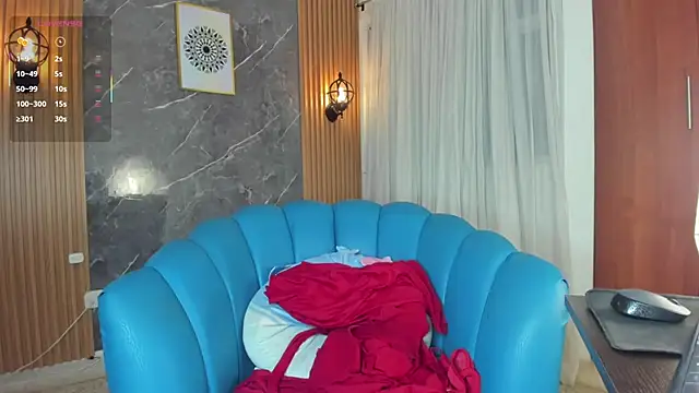 Julie Markk online show from 5, 4, 2026