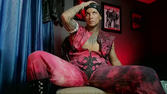 Leonnardo Jaramillo online show from 4, 3, 2026