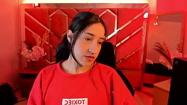 Snapshot of Eimy_Sexy_ chatting on 23, 6, 2026 Eimy Sexy online show from 23, 6, 2026