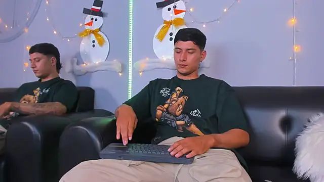 Damian23   online show from 29, 12, 2024