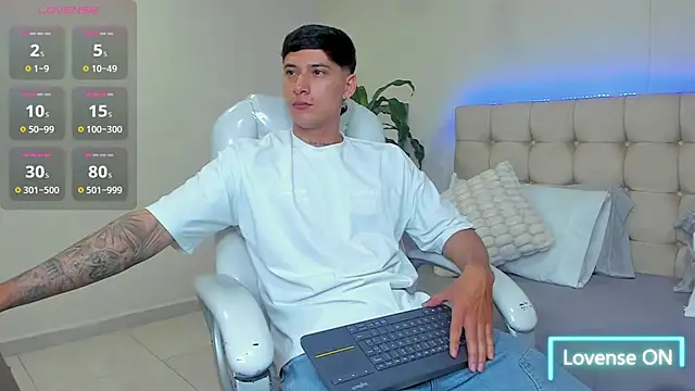 Damian23   online show from 2, 2, 2025