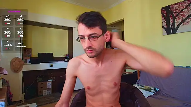 Snapshot of HungEddy chatting on 13, 6, 2026 HungEddy online show from 13, 6, 2026