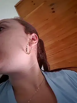 Snapshot of RenataSexy_ chatting on 5, 1, 2026 RenataSexy online show from 5, 1, 2026