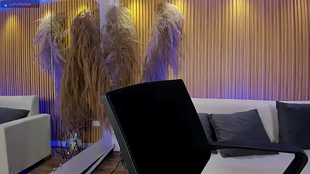 Caro Garcia online show from 13, 3, 2025