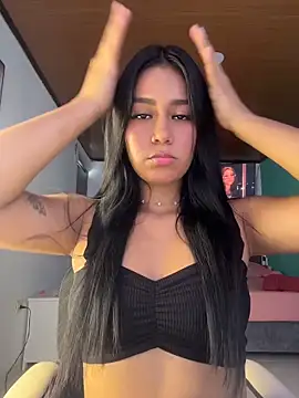 ALANAH KITTY online show from 20, 4, 2026