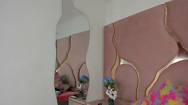 Snapshot of Sofia-candyht chatting on 24, 2, 2026 Sofia-candyht online show from 24, 2, 2026