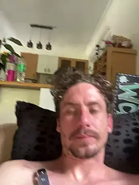 bradleyjamesmc online show from 1, 3, 2026