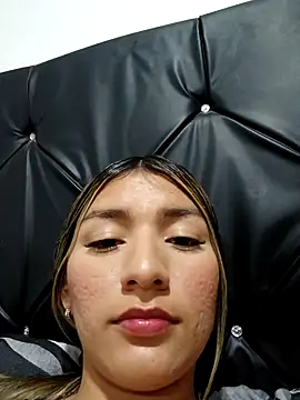 Snapshot of GIRL_DONCELLA chatting on 29, 1, 2025 GIRL DONCELLA online show from 29, 1, 2025