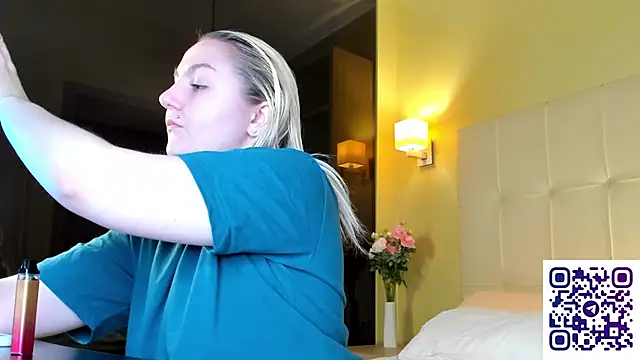 Debbie Taylor online show from 10, 10, 2025