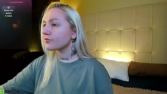 Debbie Taylor online show from 2, 4, 2026