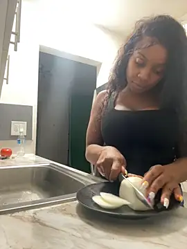 Snapshot of miamiworld chatting on 12, 11, 2025 miamiworld online show from 12, 11, 2025