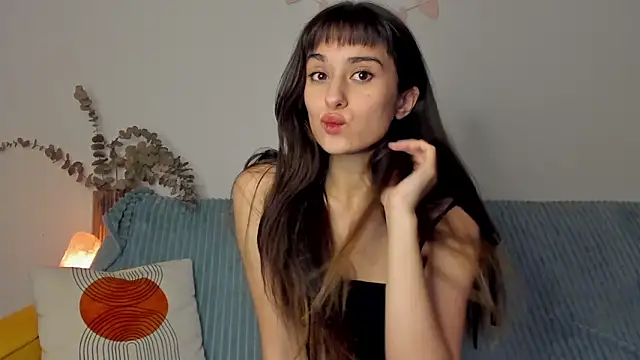 Snapshot of erika_hoiree chatting on 26, 10, 2025 erika hoiree online show from 26, 10, 2025