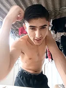 Snapshot of PhilipRich chatting on 24, 11, 2025 PhilipRich online show from 24, 11, 2025