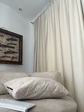 Snapshot of PhilipRich chatting on 9, 4, 2026 PhilipRich online show from 9, 4, 2026